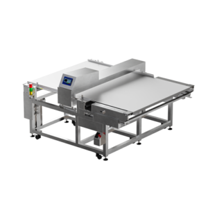 Ultra wide conveyor metal detector integrated with automated rejection system and PC interface